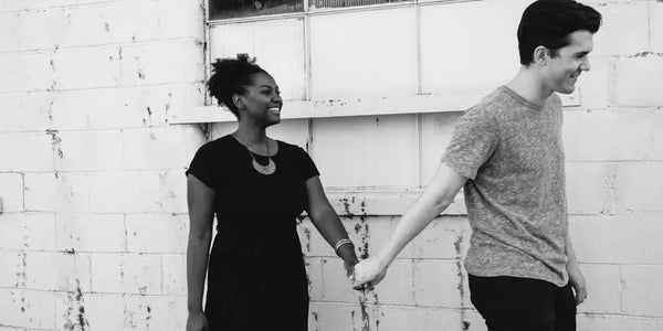 What Kind Of Jewelry Should You Give Your Girlfriend