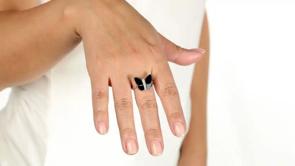 Lavari Jewelry Gift Guide 2021 – Gifts under $200