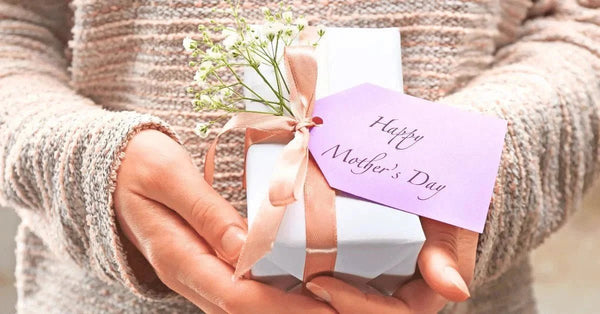 Gemstone Meanings: Choosing Jewelry that Matches Mom’s Personality