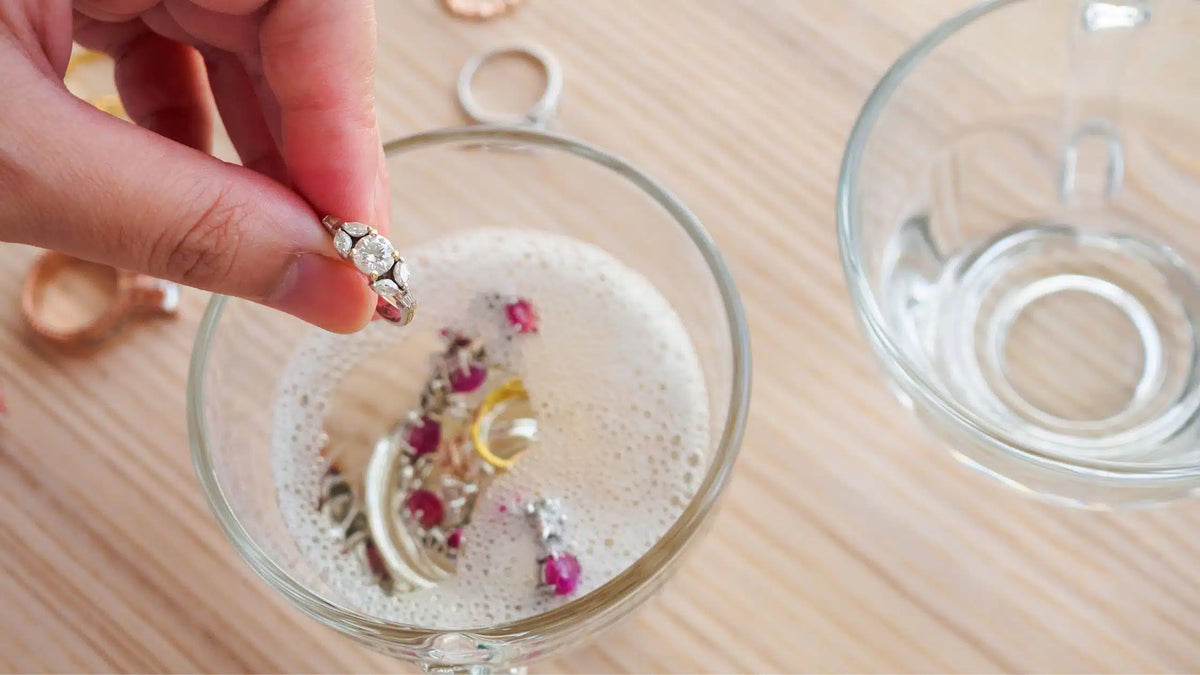 How To Clean Your Jewelry [Guide]