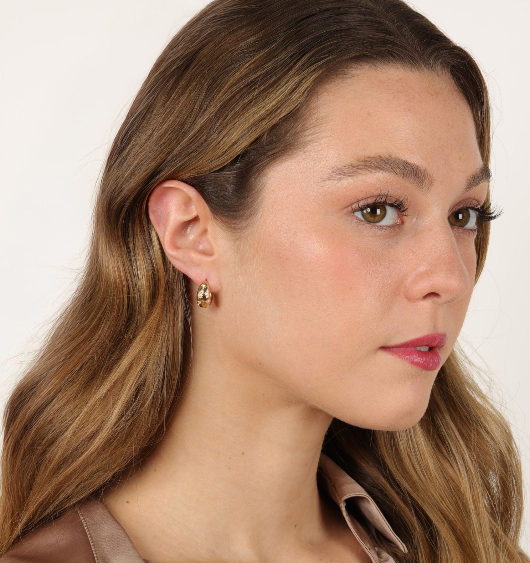 Lab Grown Diamond Thick Star Hoop Earrings