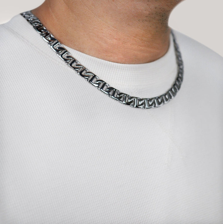 Men's 10MM Mariner Chain Necklace in Stainless Steel