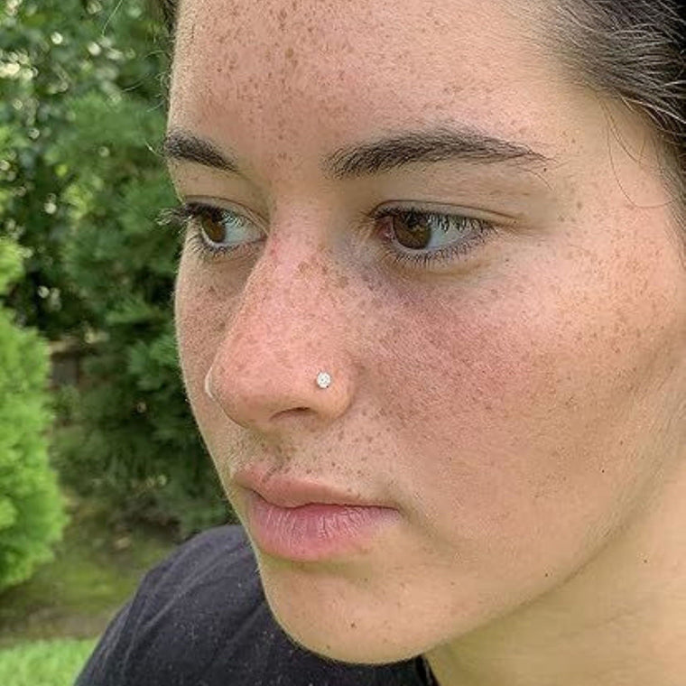 14K Gold L-Shaped Diamond Nose Ring - 20G