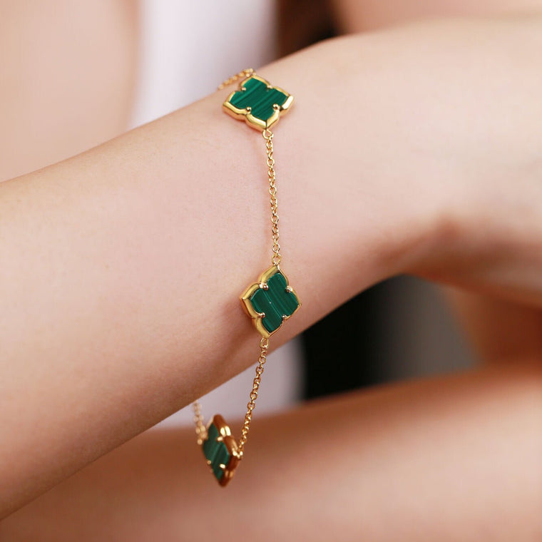Flora Petite Three-Station Flower Bracelet