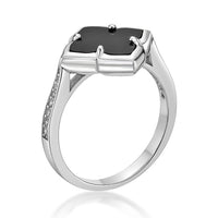 Flora Petite Clover Ring