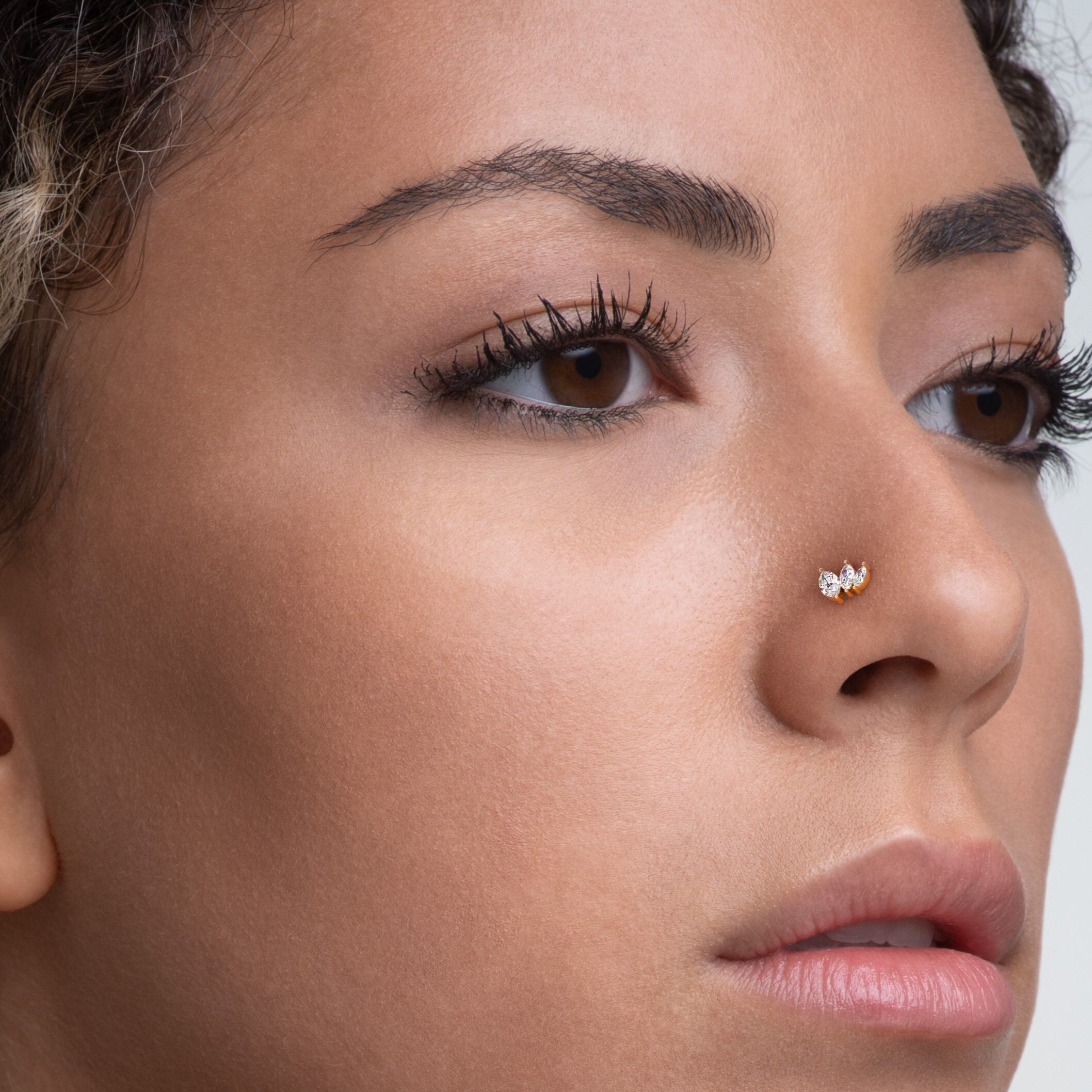 14K Marquee Cubic Zircoia Curved Nose Ring - 20G