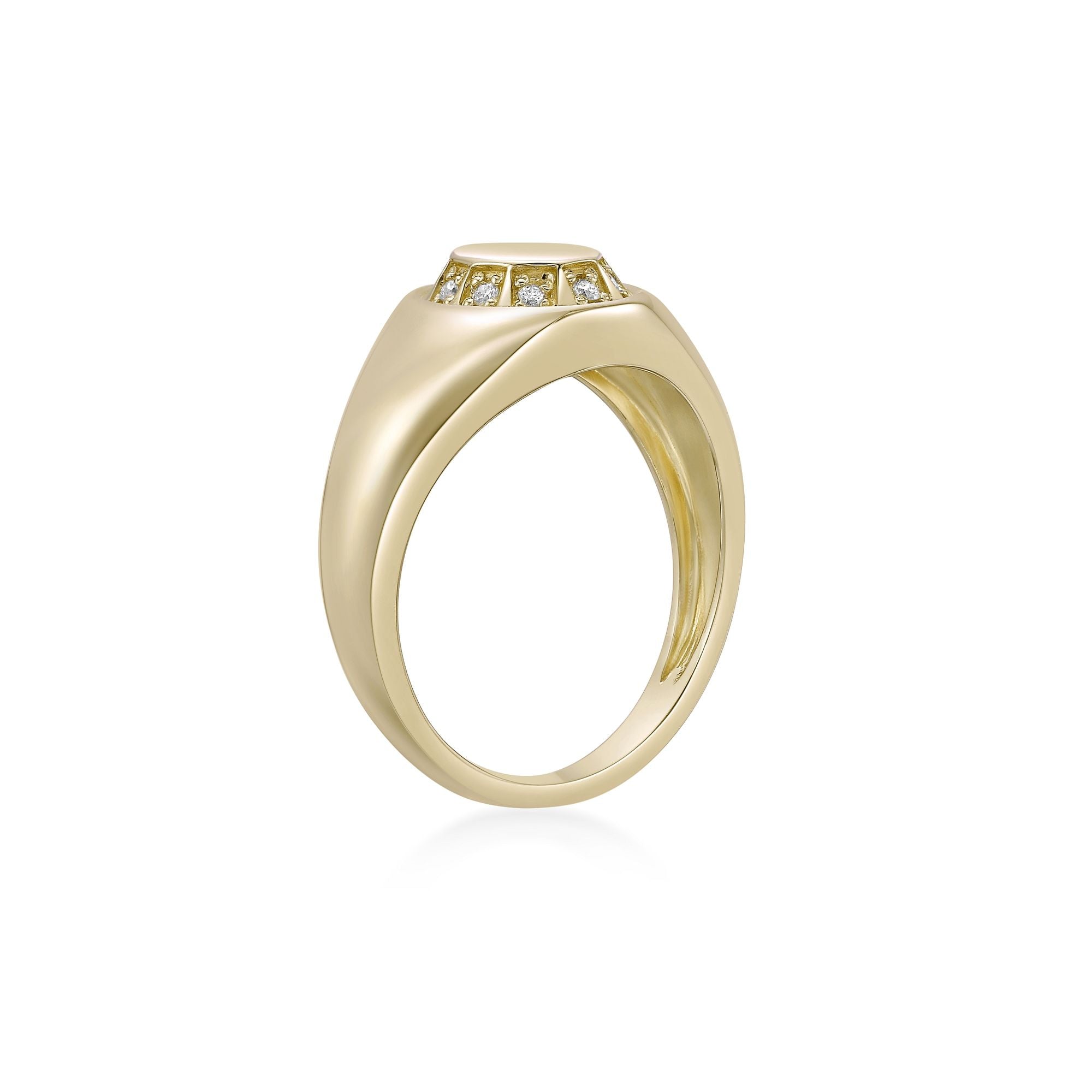 Lab Grown Diamond Oval Signet Ring