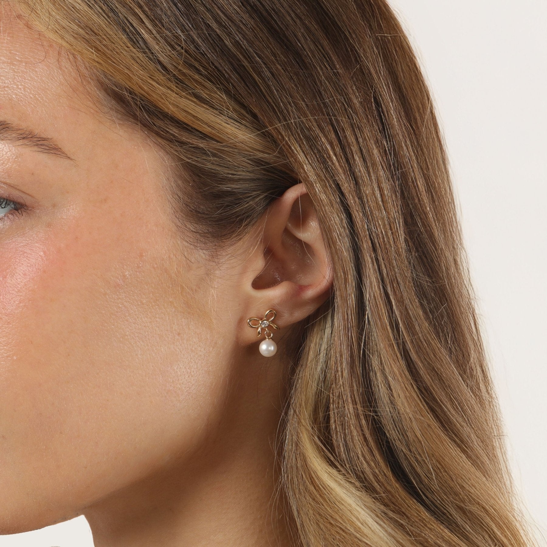 Dangle Bow Pearl Earrings