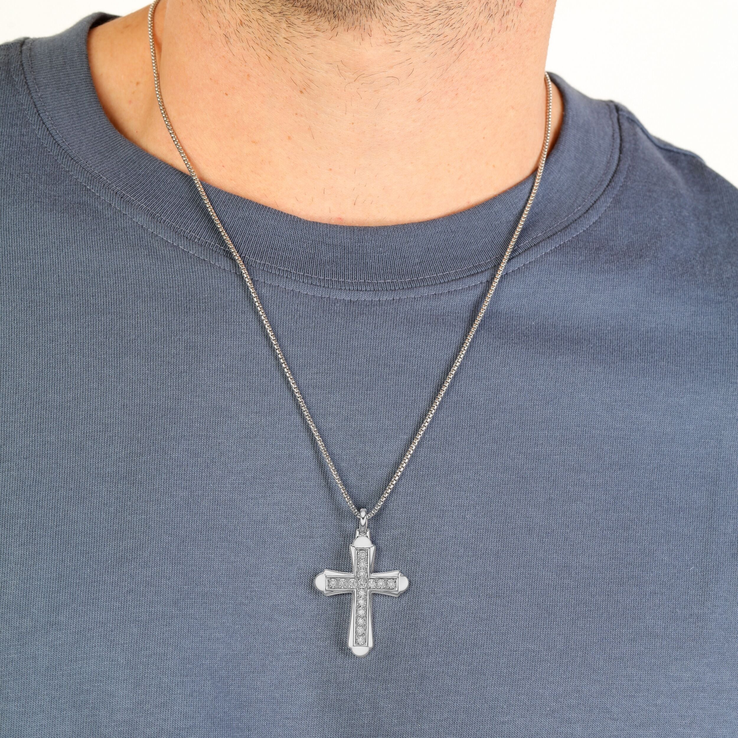 Men's Lab Grown Diamond Flared Cross Pendant in Sterling Silver (1/2 ct. tw.)