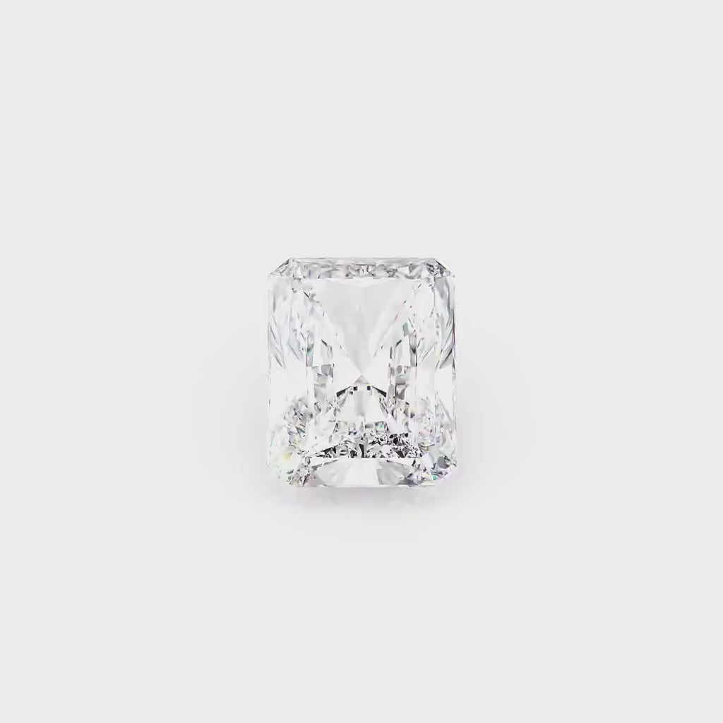 IGI Certified Radiant Brilliant Cut Lab Grown Diamond (D-F Color VS1-VVS2 Clarity)