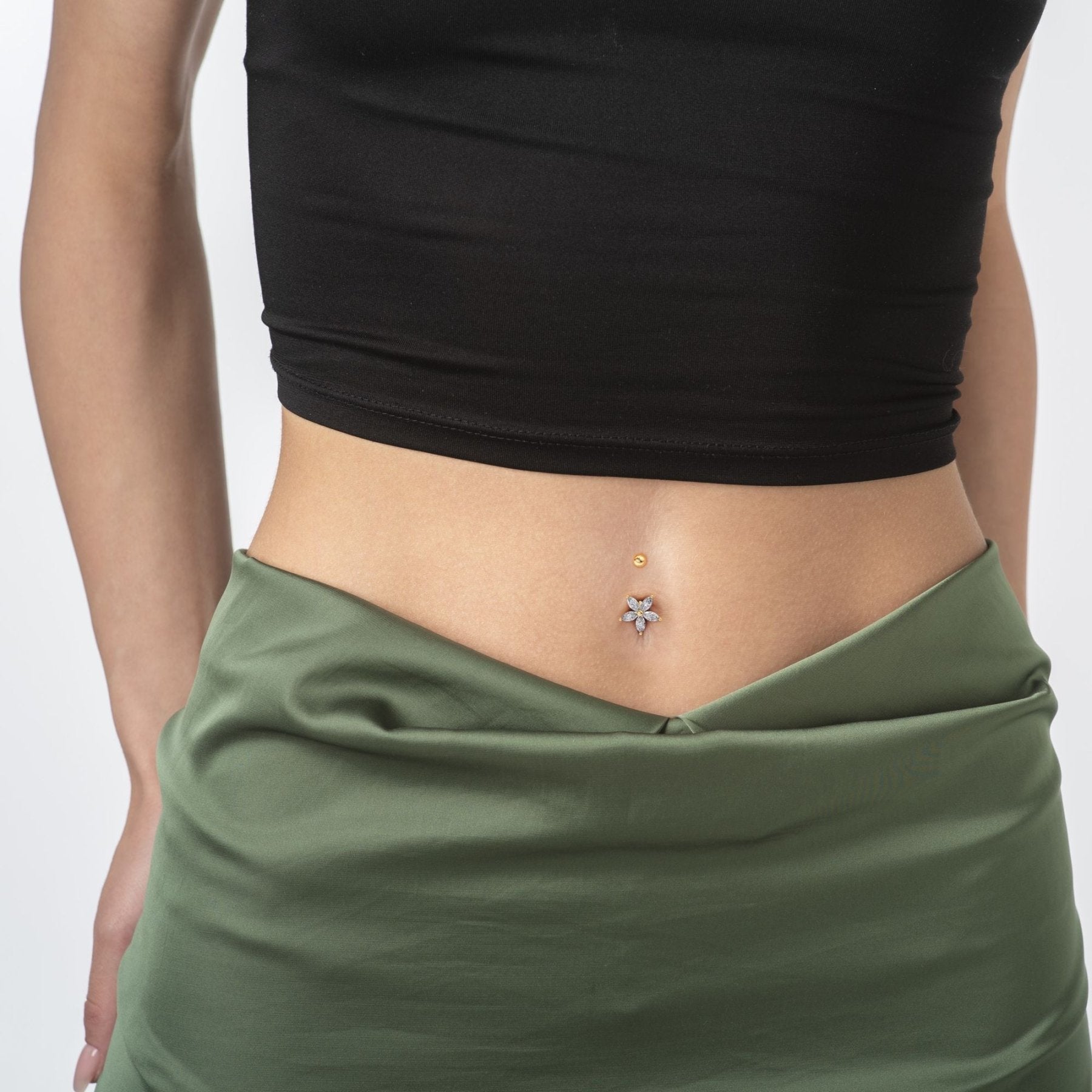 Flower Belly Ring - 16G