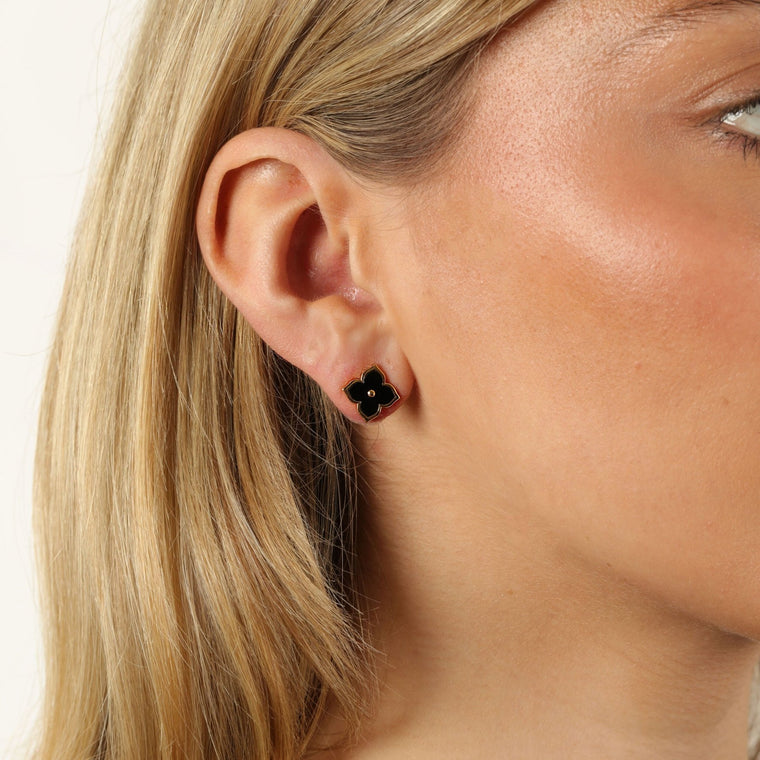 Flora Classic Flower Stud Earrings