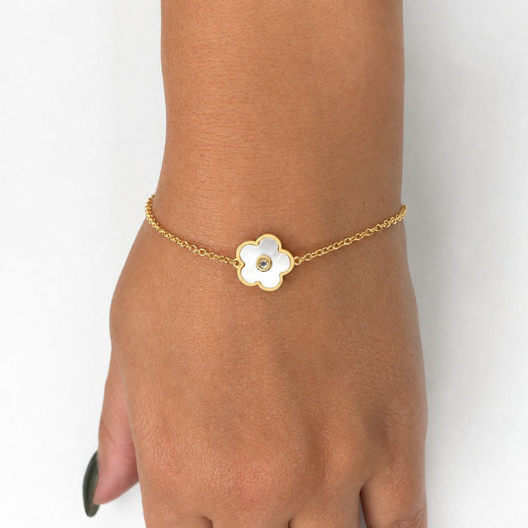 Flora Petite Five-Station Flower Bracelet